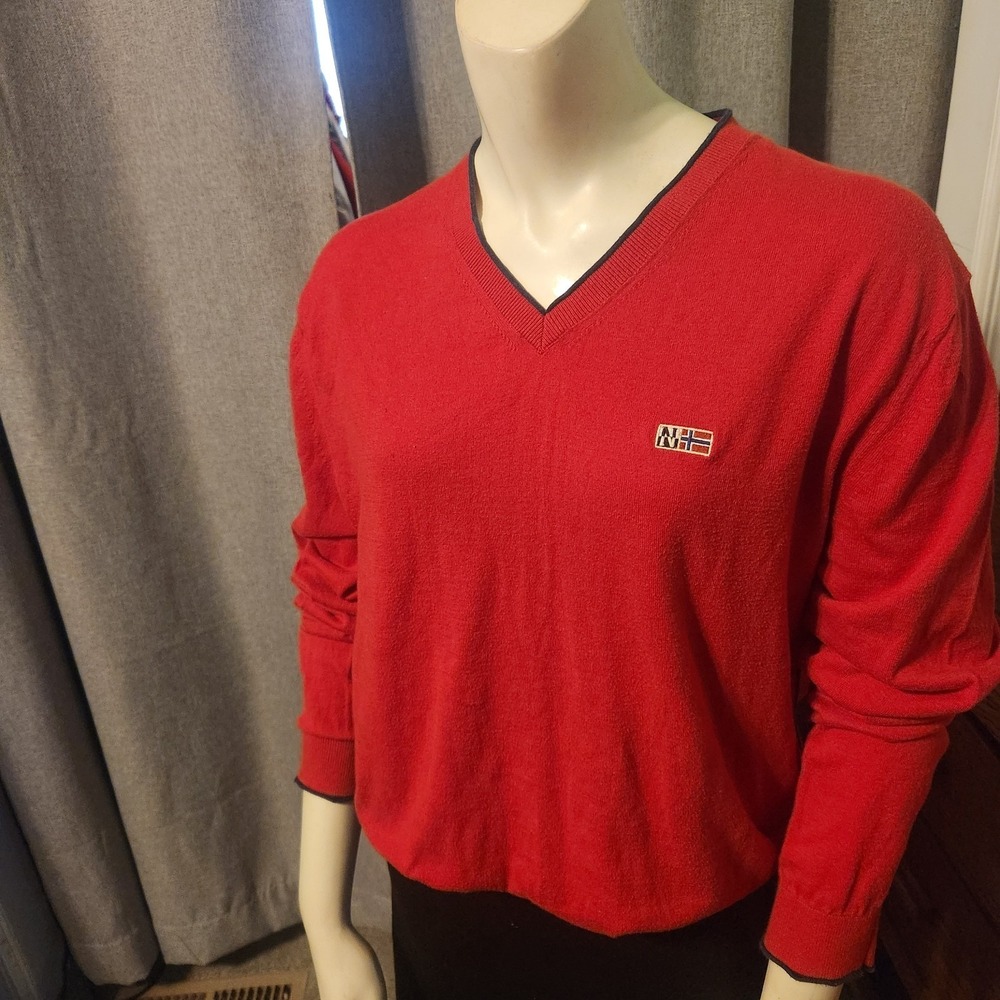 Napapijri Geographic Womens Sweatshirt Size XL Red V Neck Embroidered Logo
